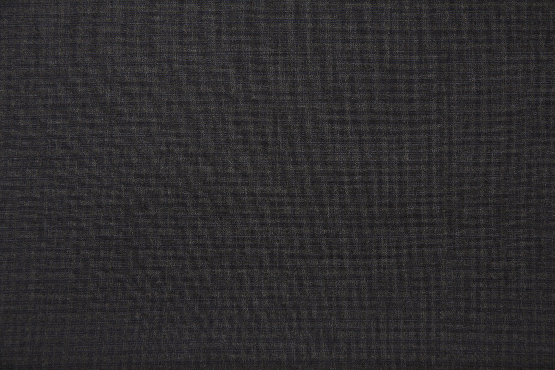 Reda 110's Mini Dotted Suit