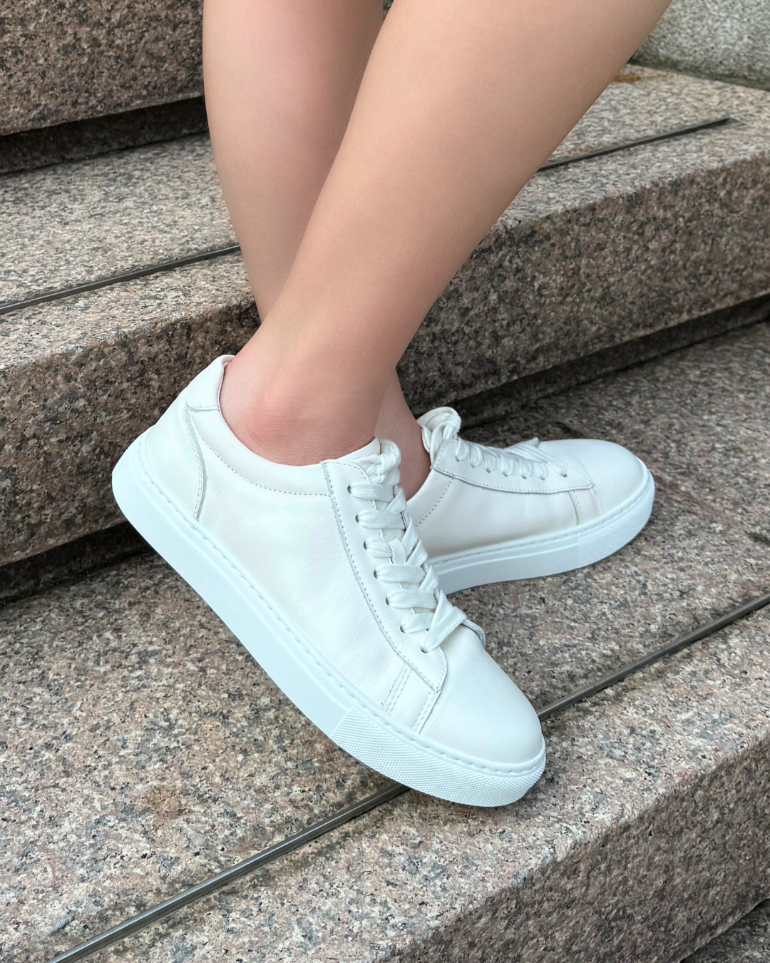 Classic Leather HC White Sneakers